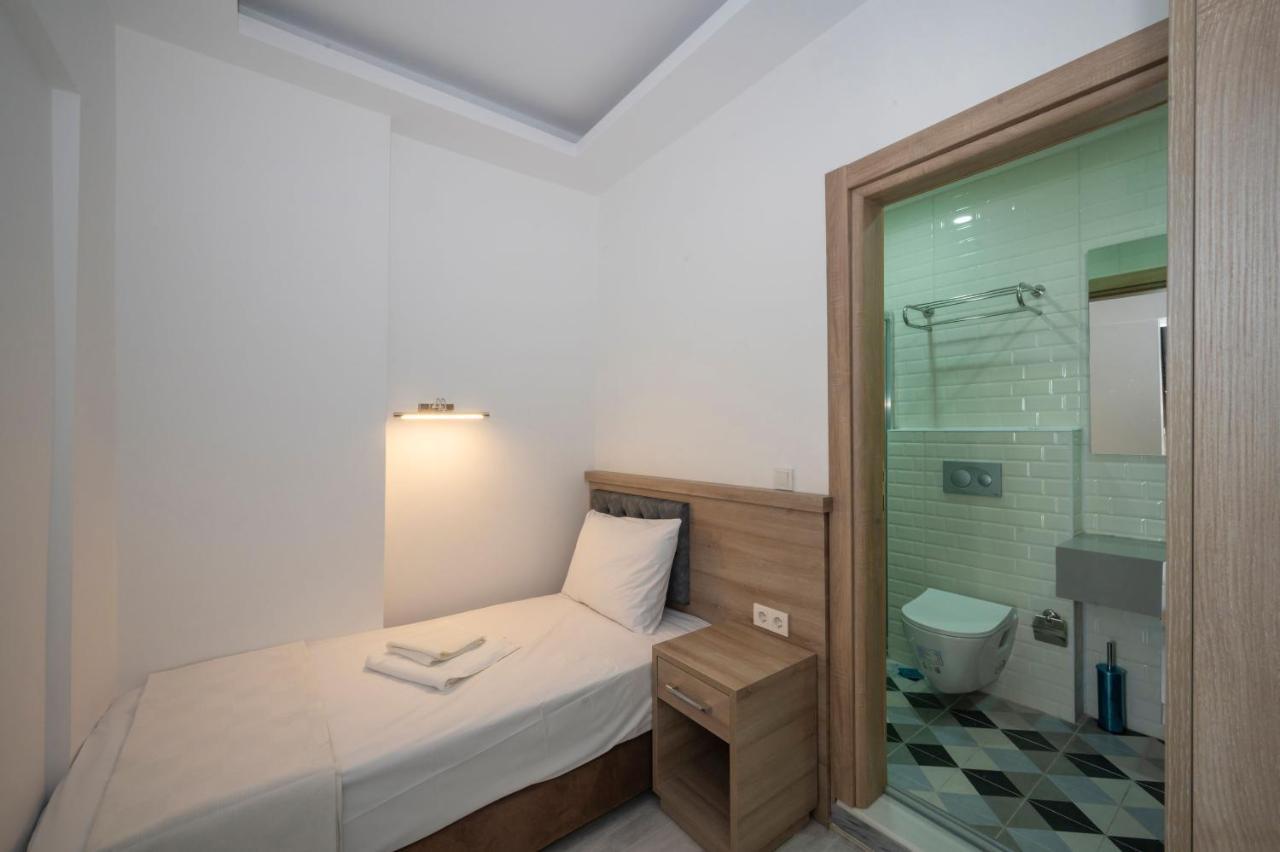 Okda Hotel Istanbul Exterior photo